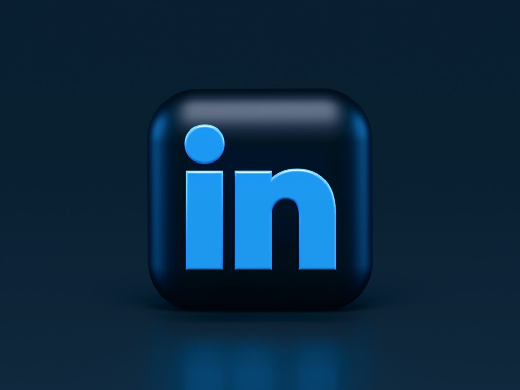 LinkedIn Biz page invite